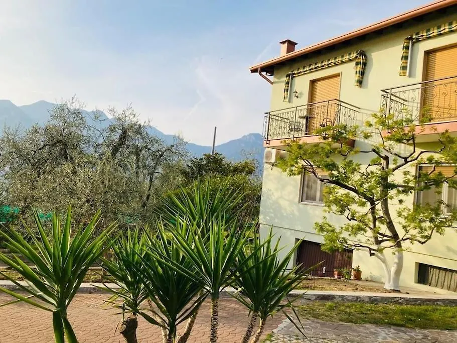 Casa Viktoria Apartment Malcesine