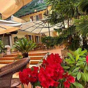 Gasthuis Casa Benamati By Kelly, Malcesine